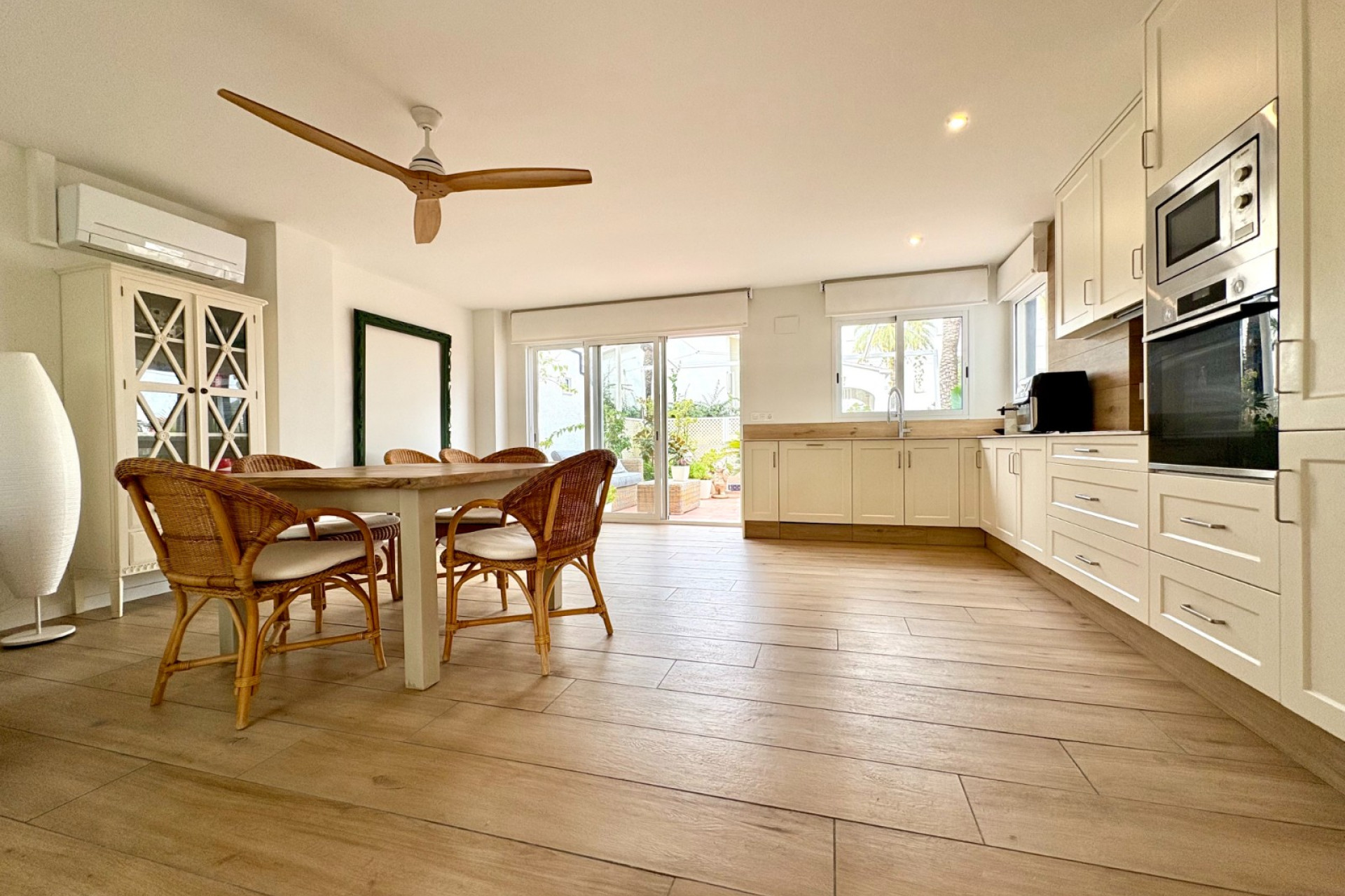 Wiederverkauf - Wohnung - Denia - Les Marines - Las Marinas