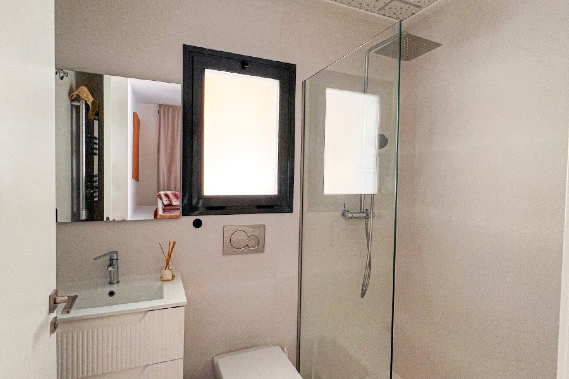 Wiederverkauf - Wohnung - Guardamar del Segura - Urbanizaciones