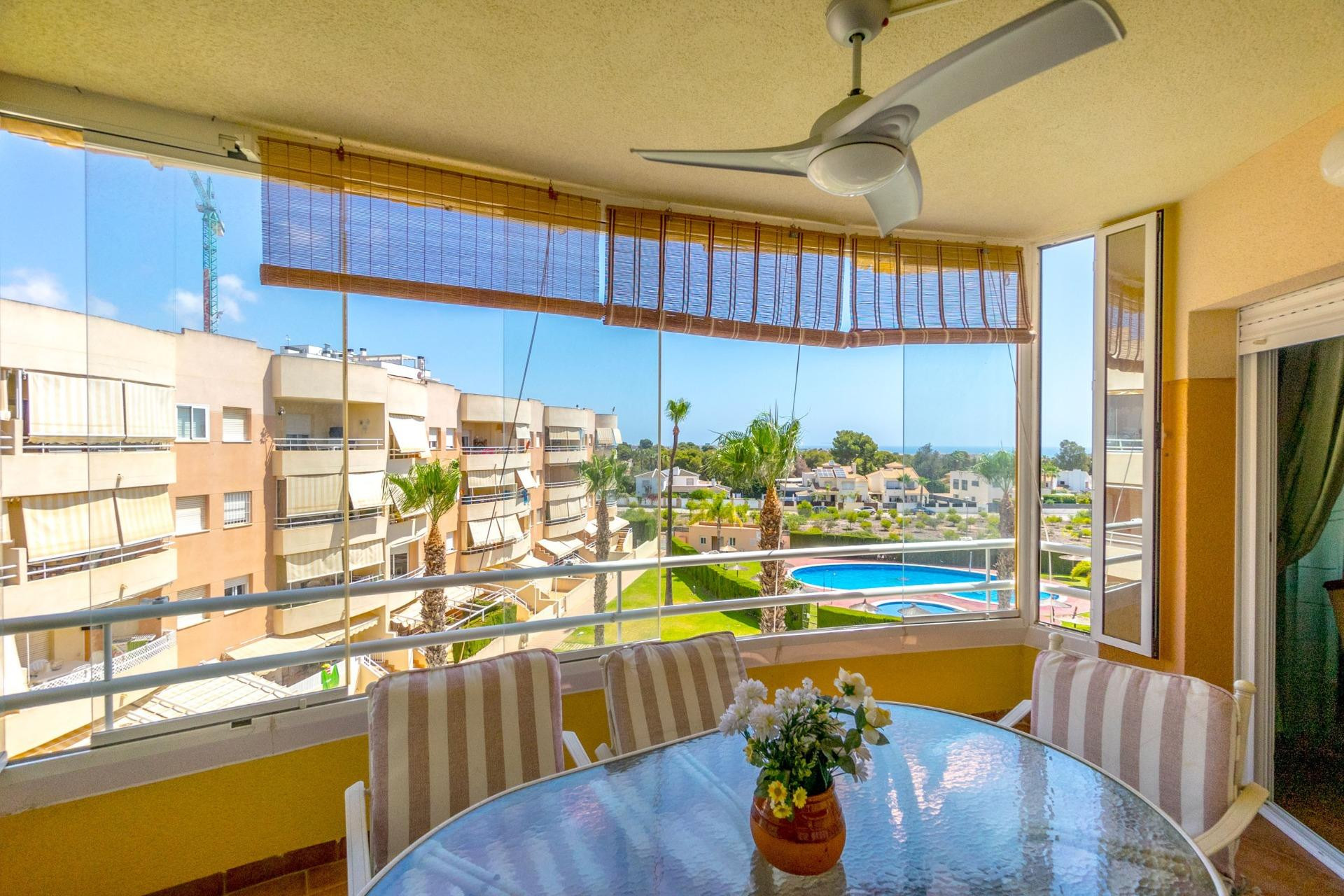 Wiederverkauf - Wohnung - Orihuela Costa - Campoamor