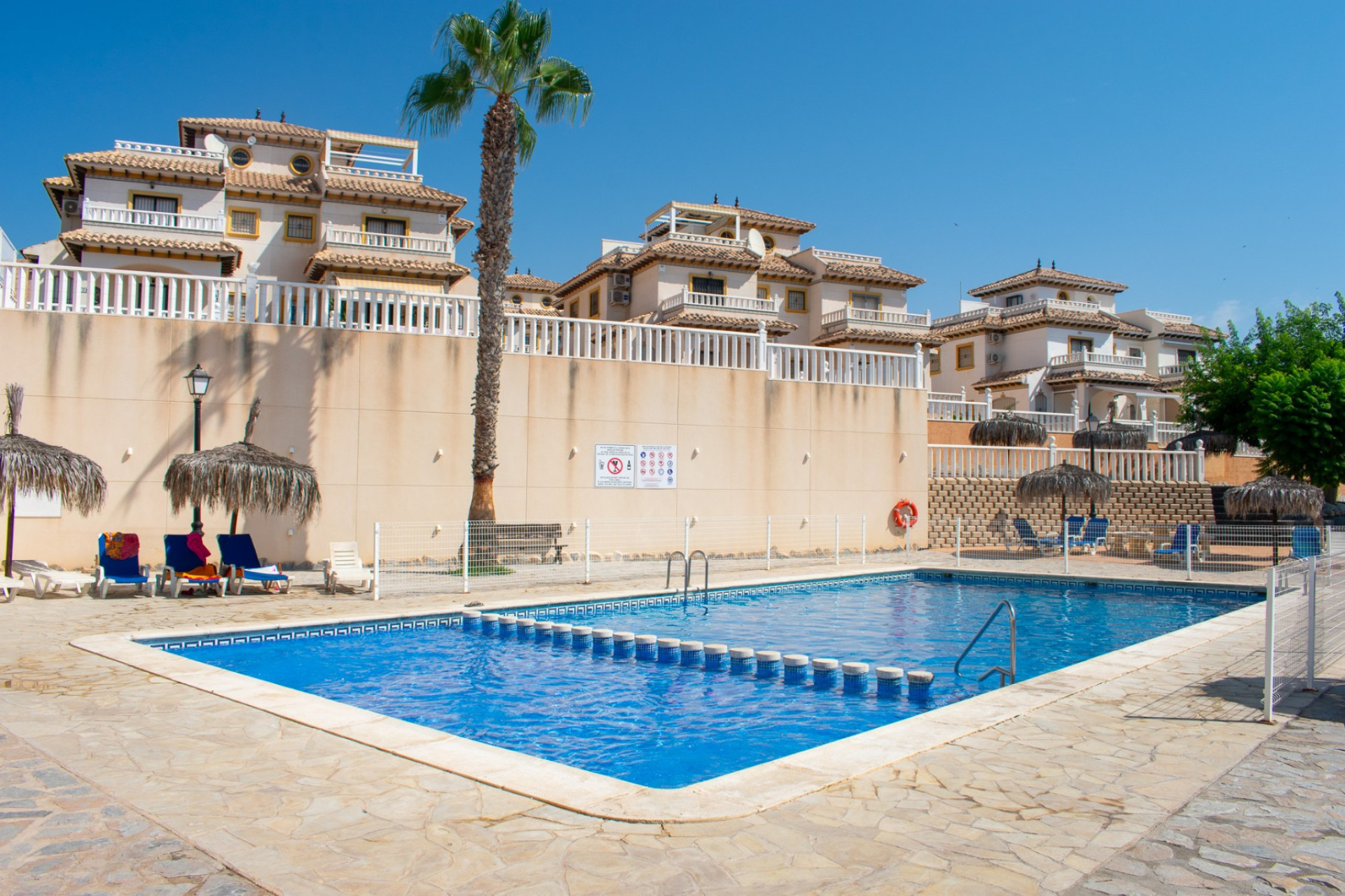 Wiederverkauf - Wohnung - Orihuela Costa - Los Dolses