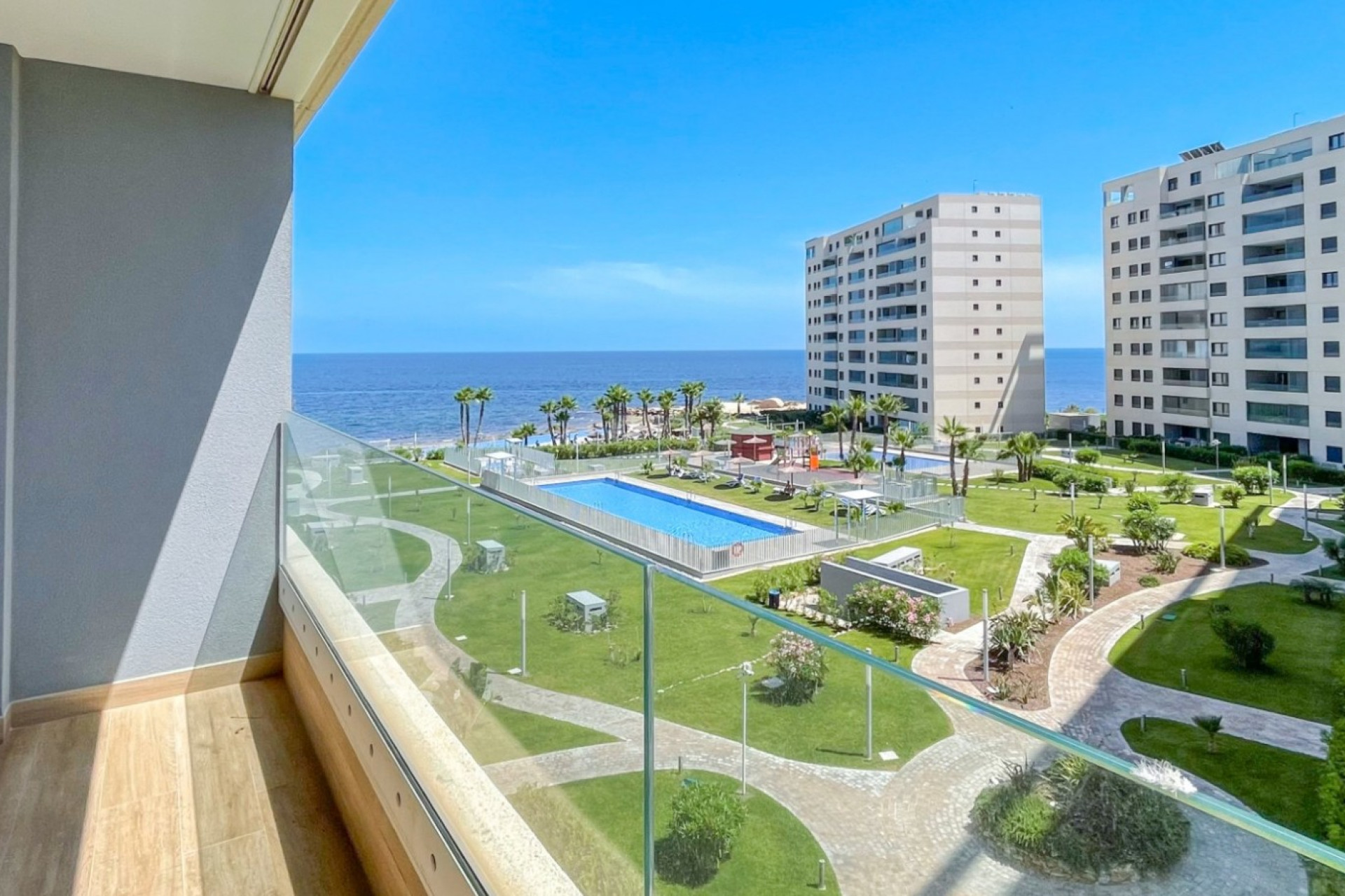 Wiederverkauf - Wohnung - Orihuela Costa - Punta Prima