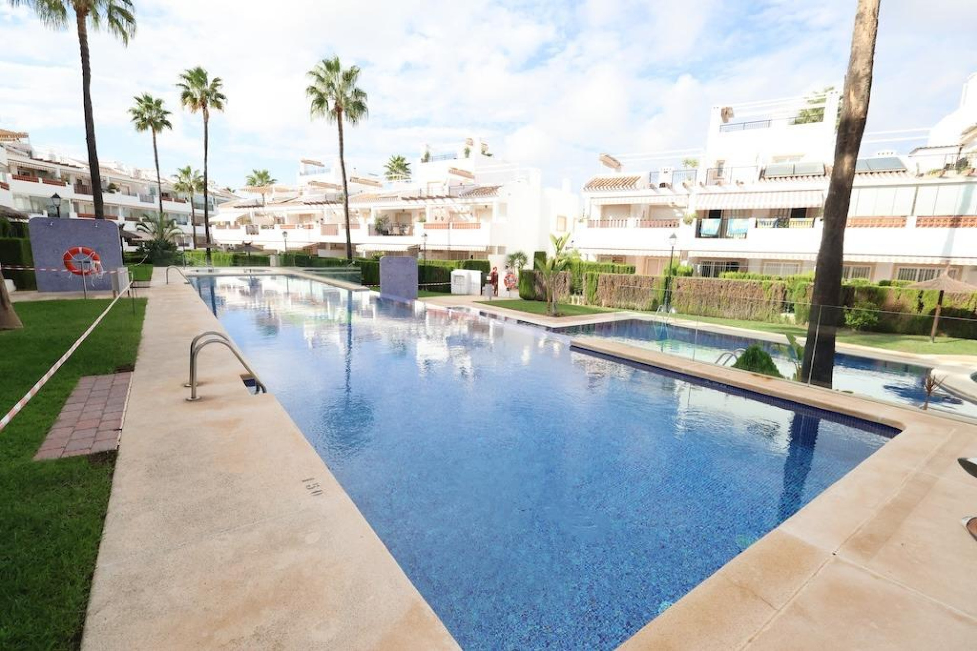 Wiederverkauf - Wohnung - Orihuela Costa - Villamartín