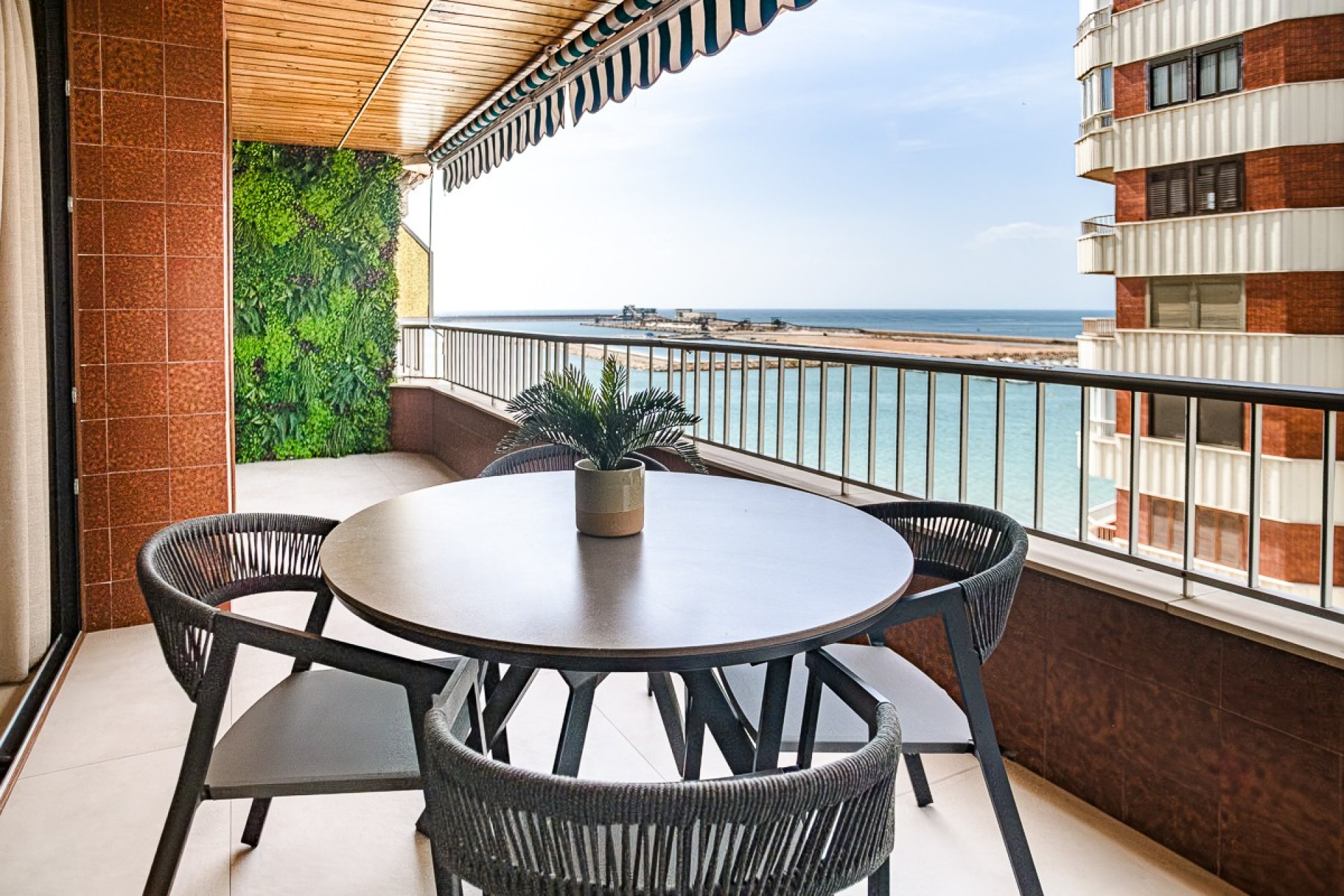 Wiederverkauf - Wohnung - Torrevieja - Acequion