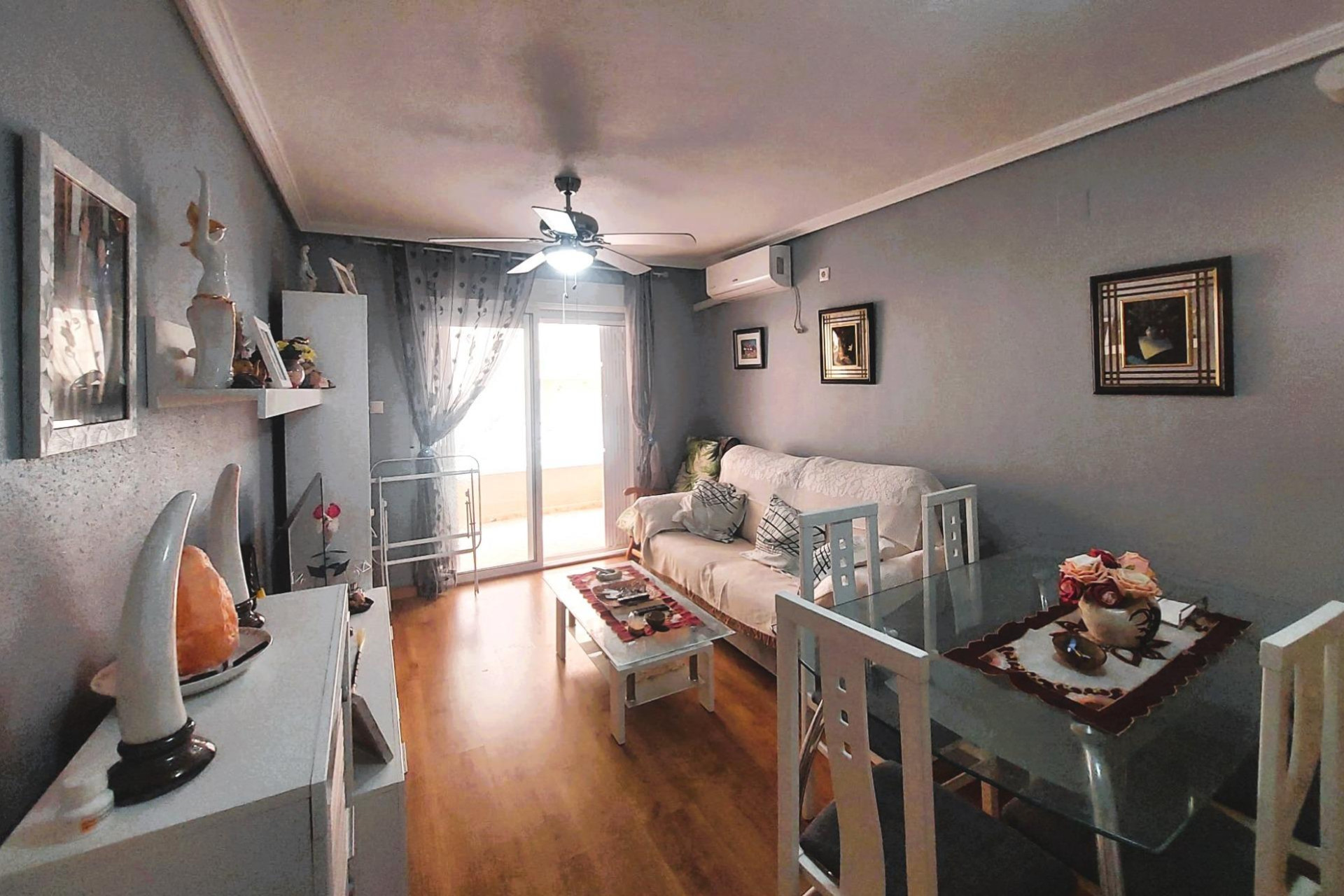 Wiederverkauf - Wohnung - Torrevieja - Centro