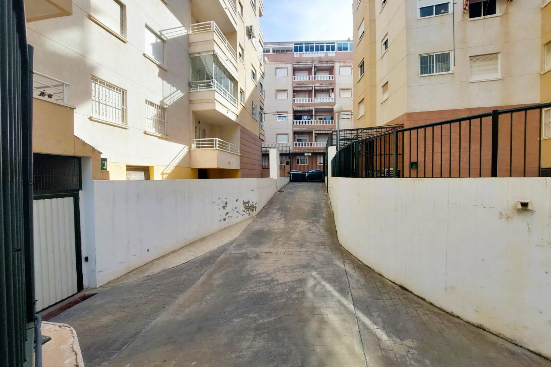 Wiederverkauf - Wohnung - Torrevieja - Centro