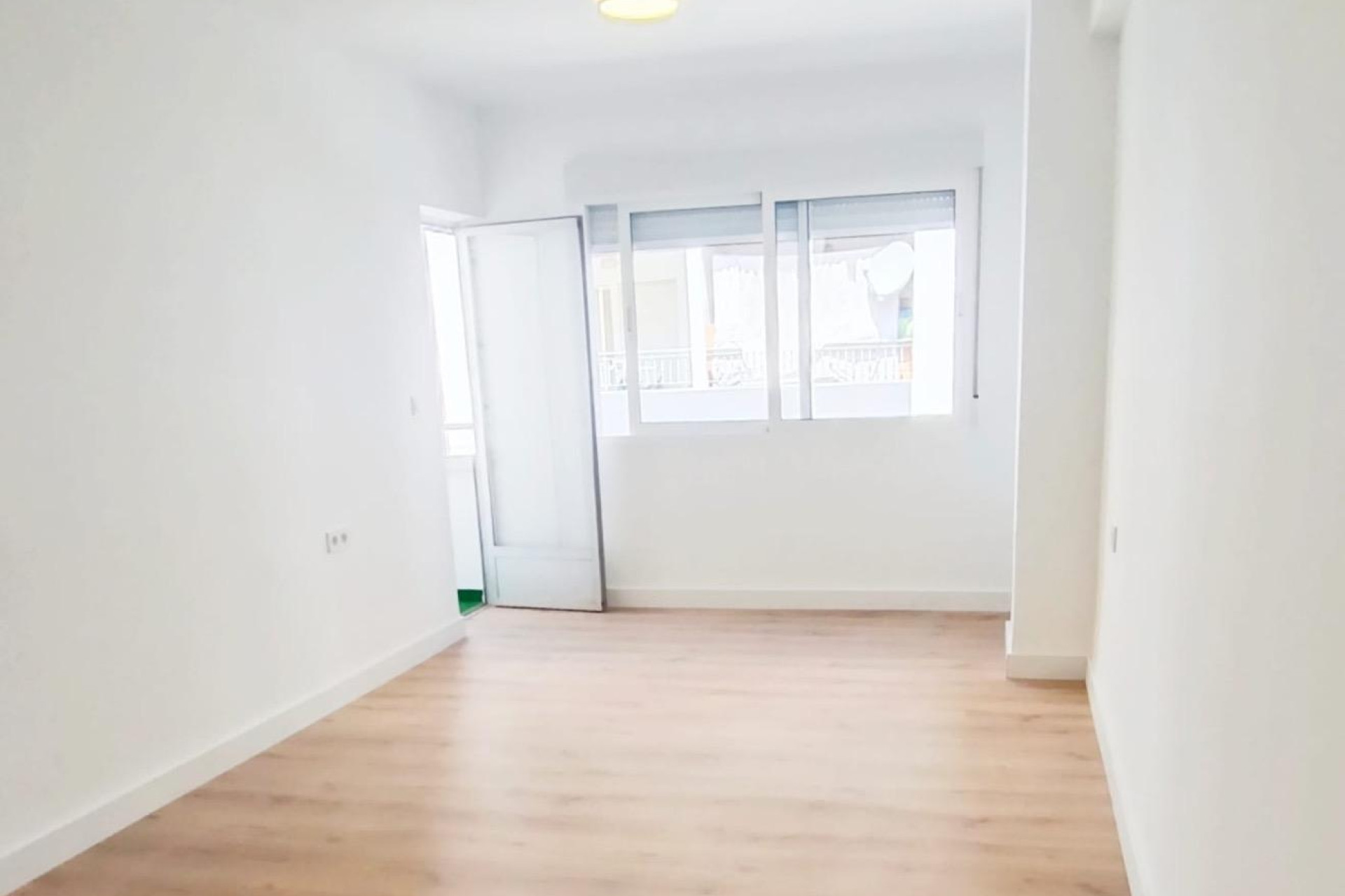 Wiederverkauf - Wohnung - Torrevieja - Centro