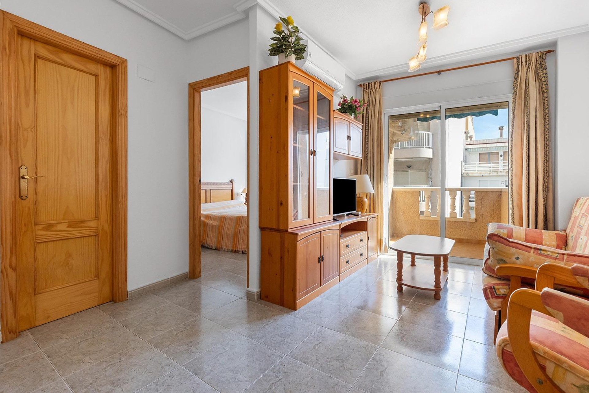 Wiederverkauf - Wohnung - Torrevieja - Centro