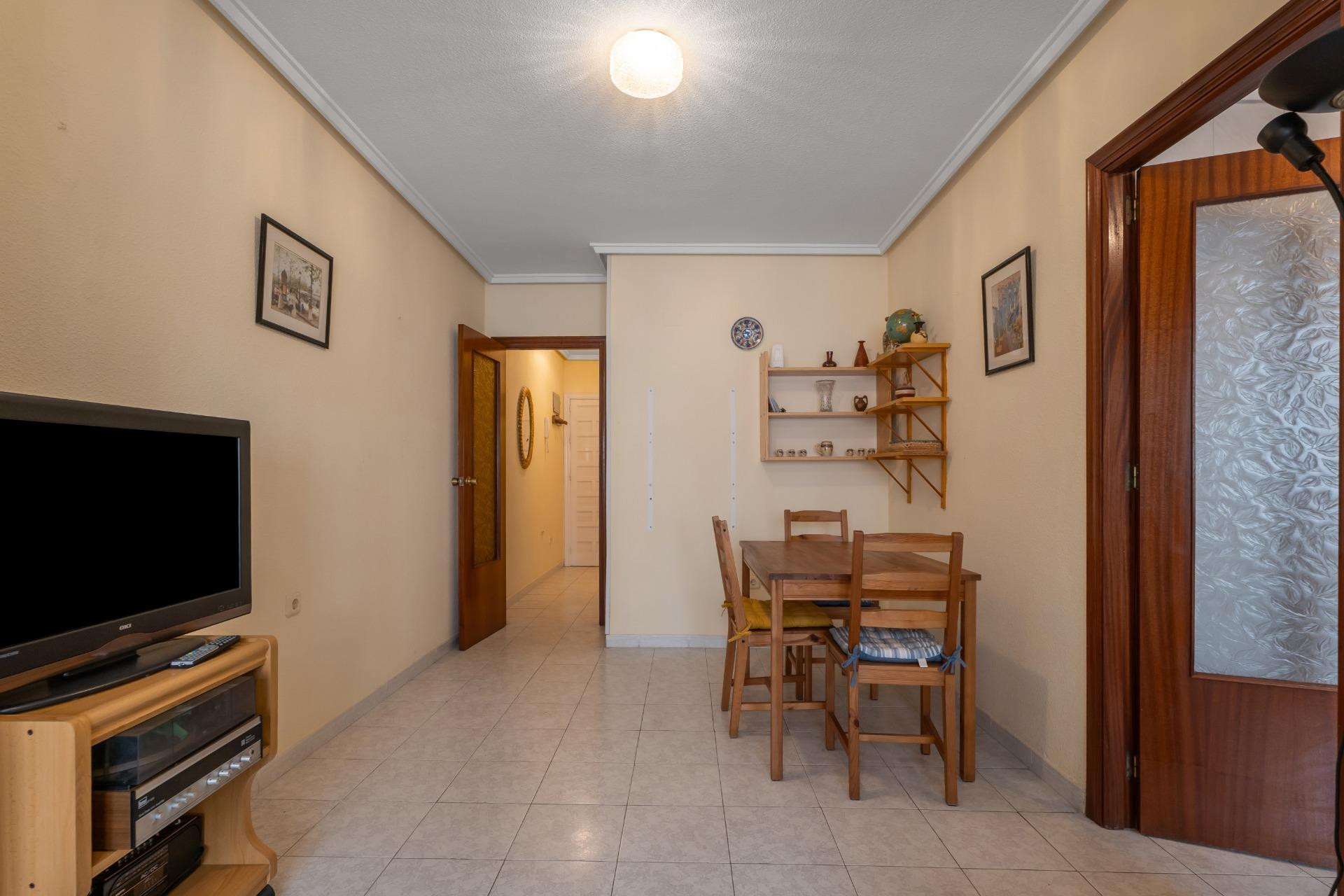 Wiederverkauf - Wohnung - Torrevieja - Centro