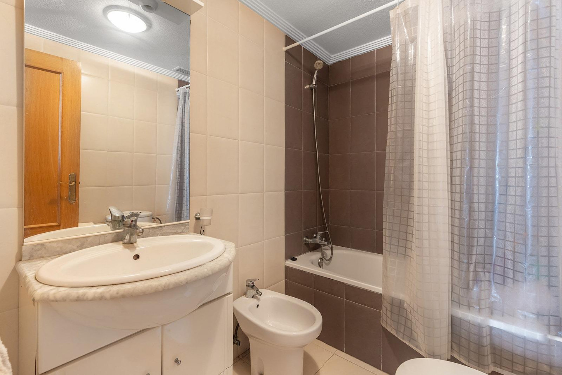 Wiederverkauf - Wohnung - Torrevieja - Centro