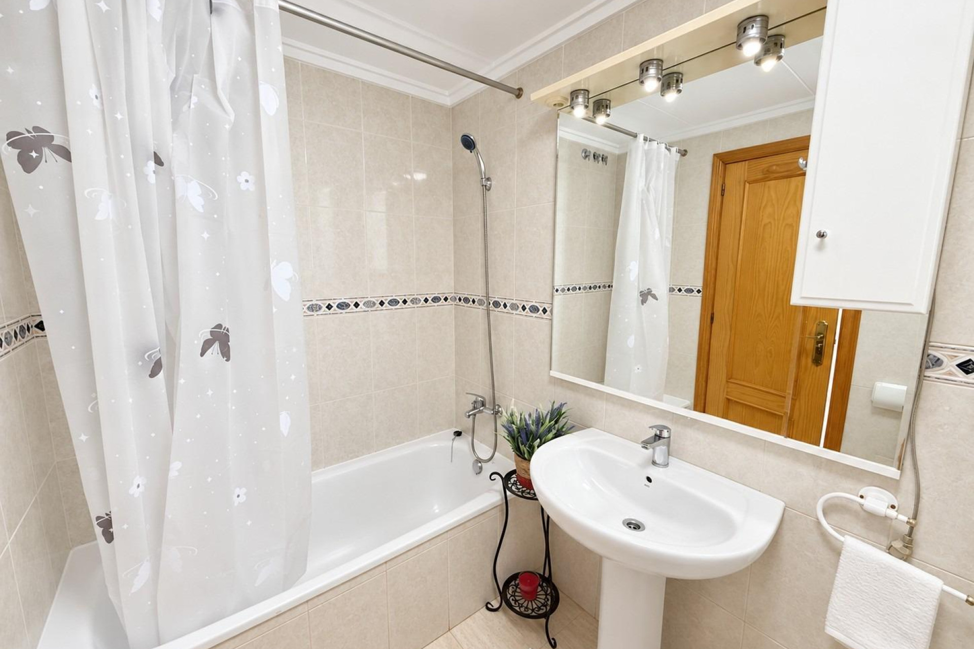 Wiederverkauf - Wohnung - Torrevieja - Centro