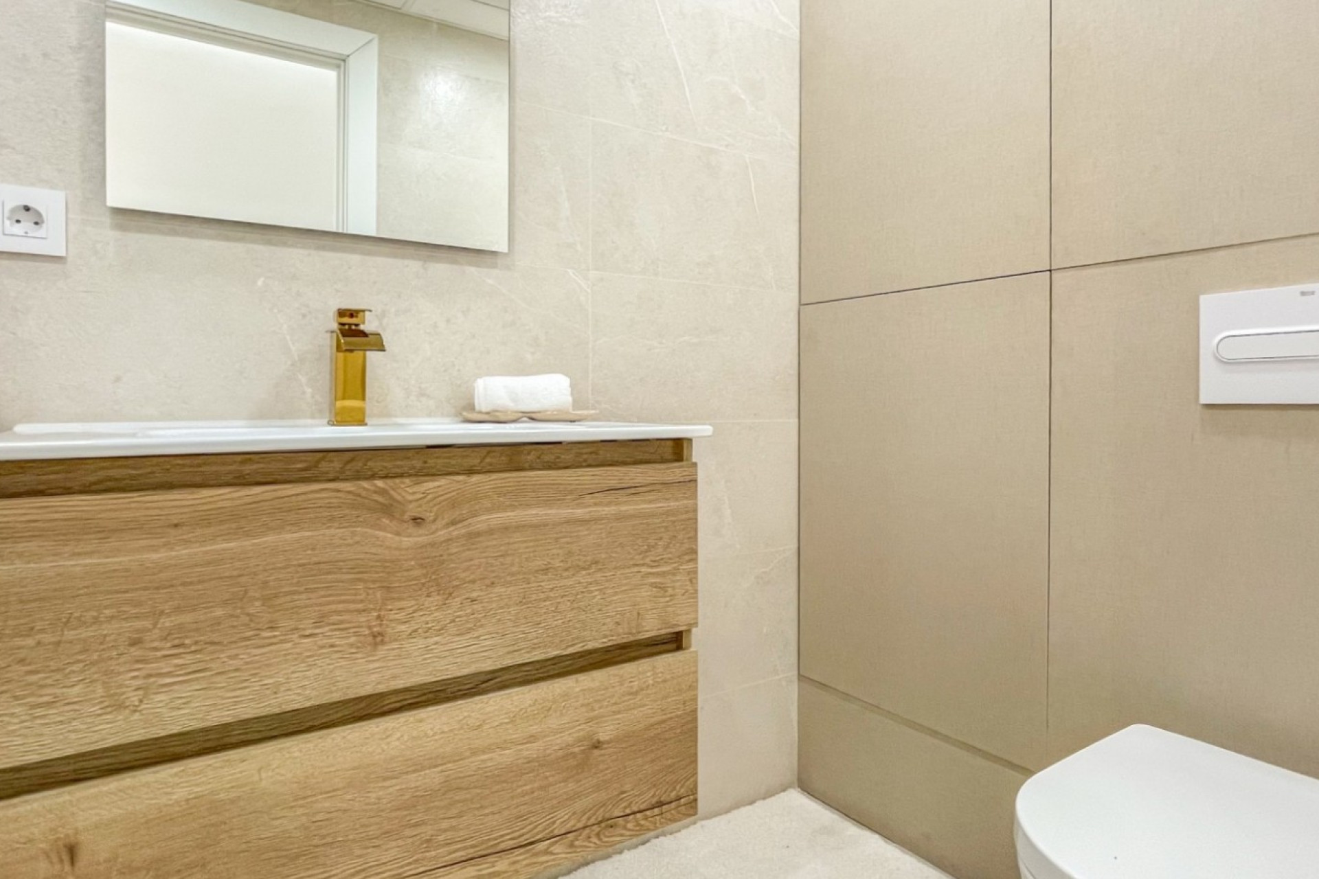 Wiederverkauf - Wohnung - Torrevieja - El Acequión - Los Náufragos