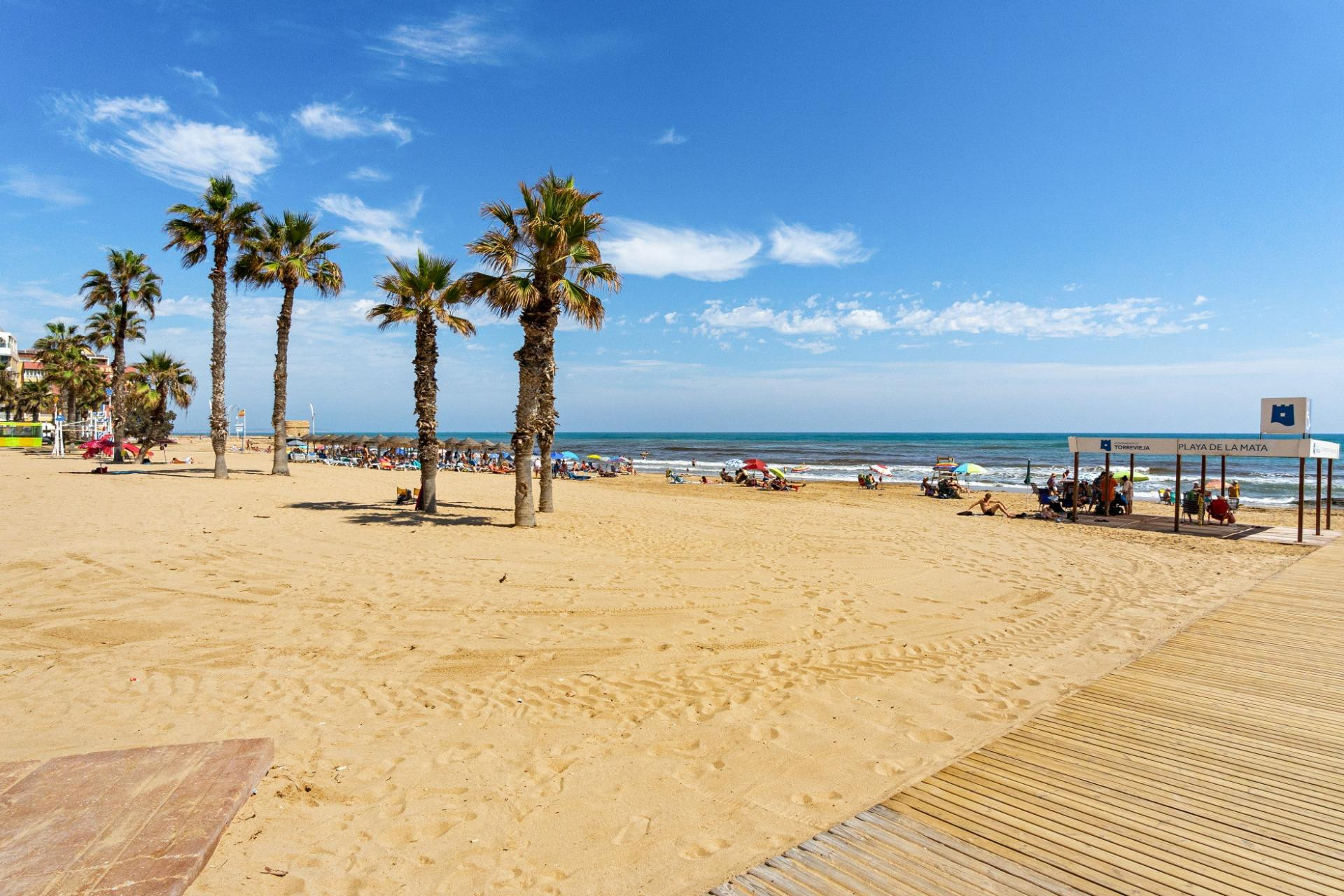 Wiederverkauf - Wohnung - Torrevieja - La Mata pueblo