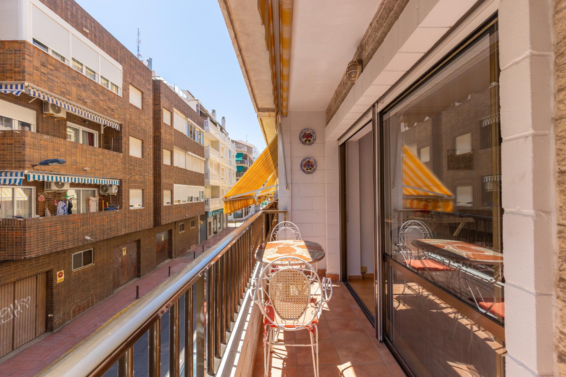 Wiederverkauf - Wohnung - Torrevieja - Paseo maritimo
