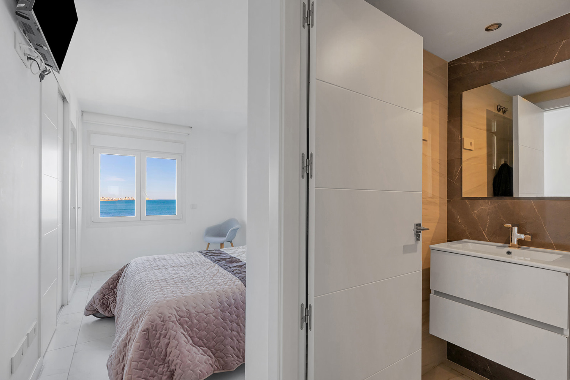 Wiederverkauf - Wohnung - Torrevieja - Punta Prima