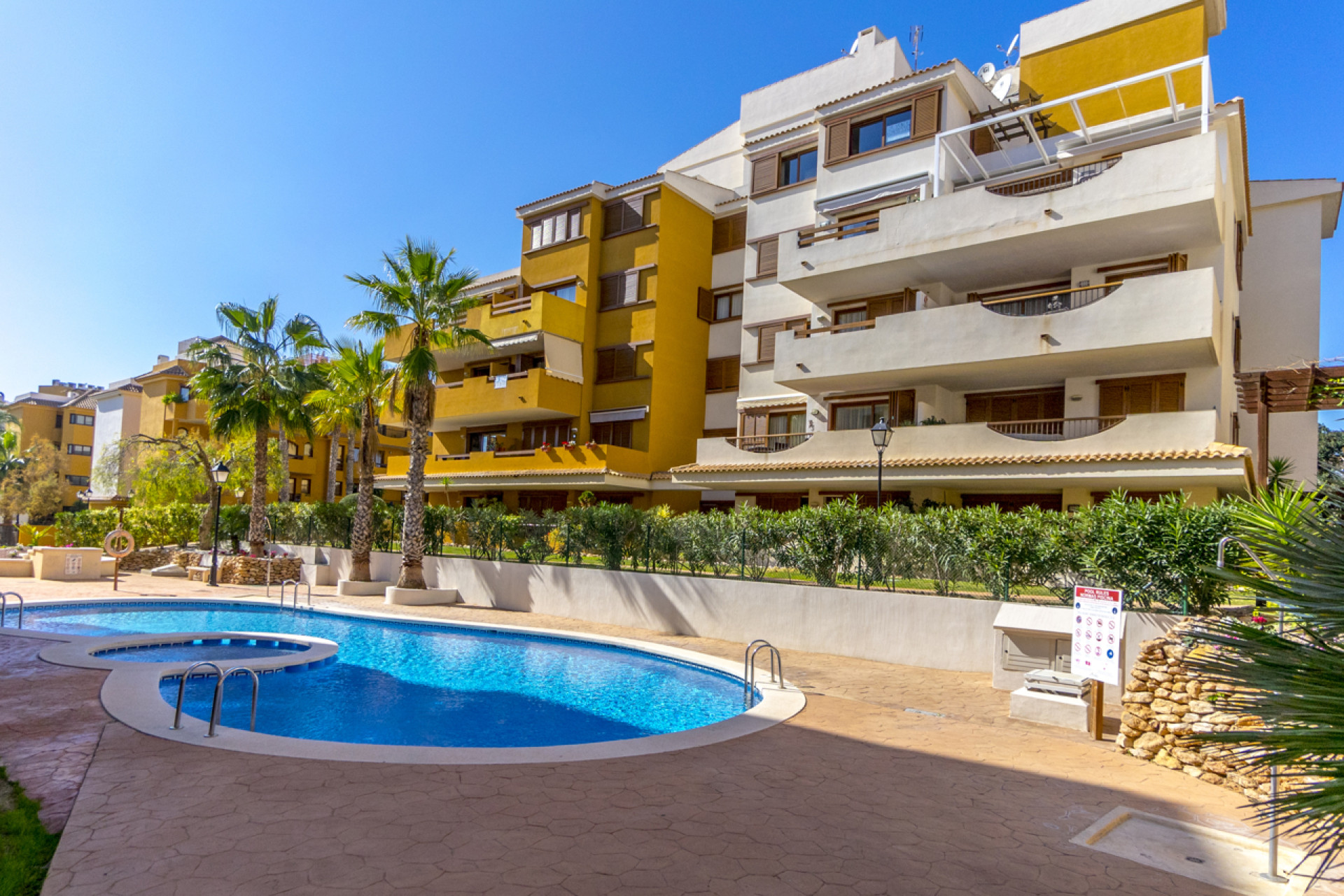 Wiederverkauf - Wohnung - Torrevieja - Punta Prima