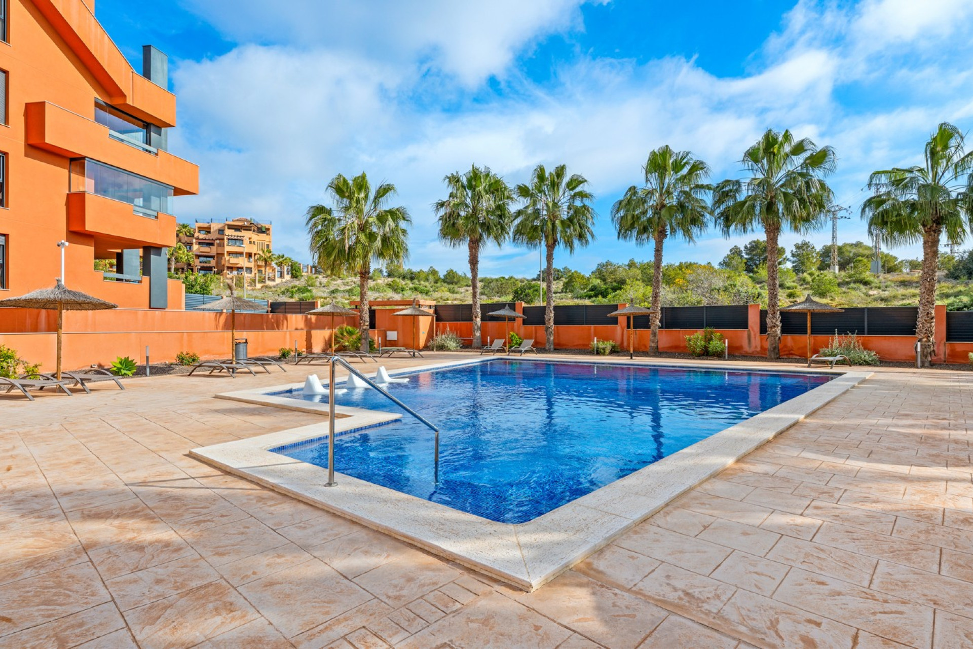 Wiederverkauf - Wohnung - Villamartín - Lomas del Golf