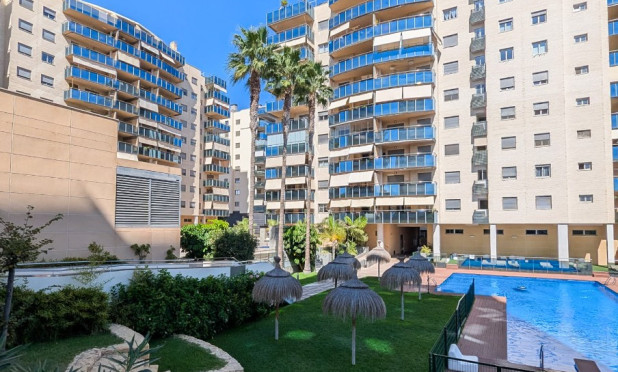Wohnung - Wiederverkauf - El Campello - Campello
