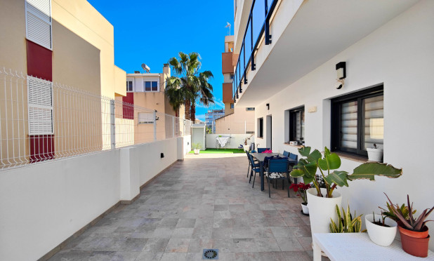 Wohnung - Wiederverkauf - Guardamar del Segura - Guardamar Del Segura