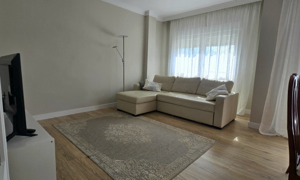 Wohnung - Wiederverkauf - Ondara - Ondara