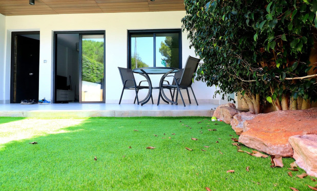 Wohnung - Wiederverkauf - Orihuela Costa - C-22128