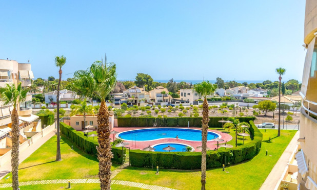 Wohnung - Wiederverkauf - Orihuela Costa - Campoamor