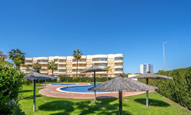 Wohnung - Wiederverkauf - Orihuela Costa - Campoamor