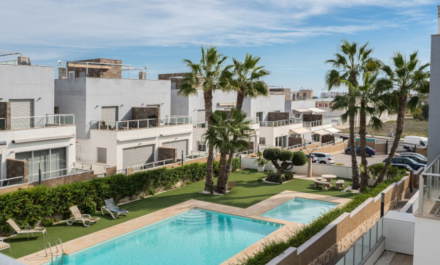 Wohnung - Wiederverkauf - Orihuela Costa - Punta Prima