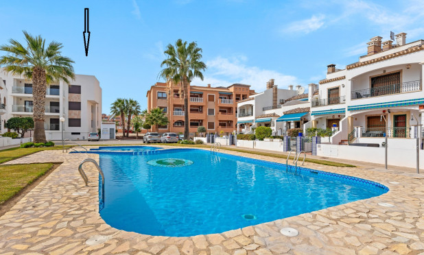 Wohnung - Wiederverkauf - Orihuela Costa - Villamartín