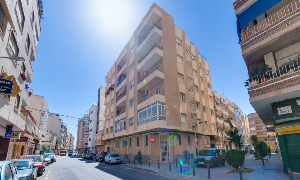 Wohnung - Wiederverkauf - Torrevieja - Center