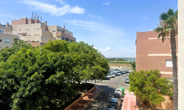 Wohnung - Wiederverkauf - Torrevieja - La Mata