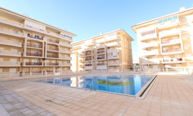 Wohnung - Wiederverkauf - Torrevieja - La Mata