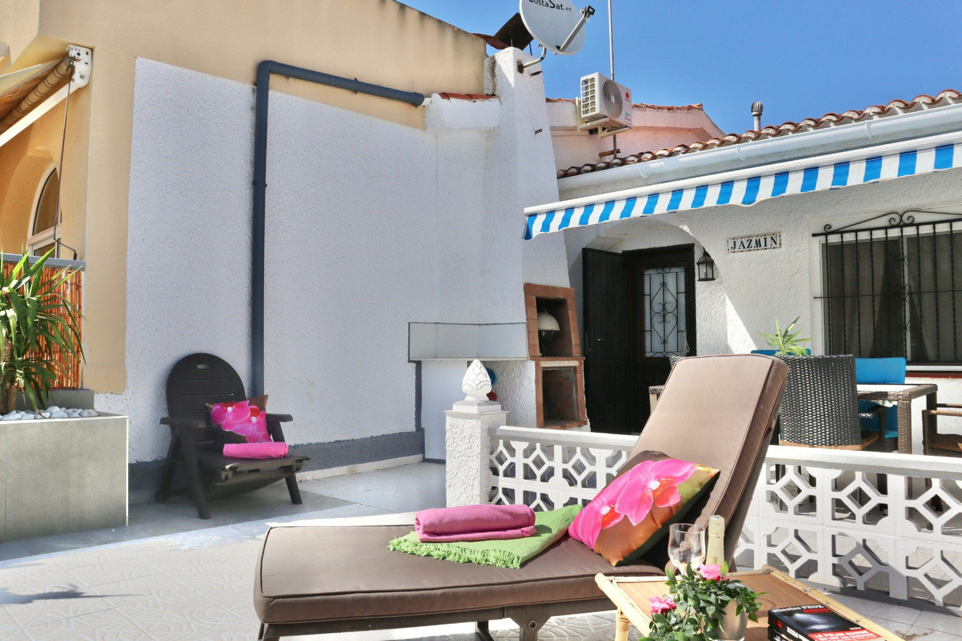 Wynajem długoterminowy - Kamienica - Torrevieja - Playa Los Locos