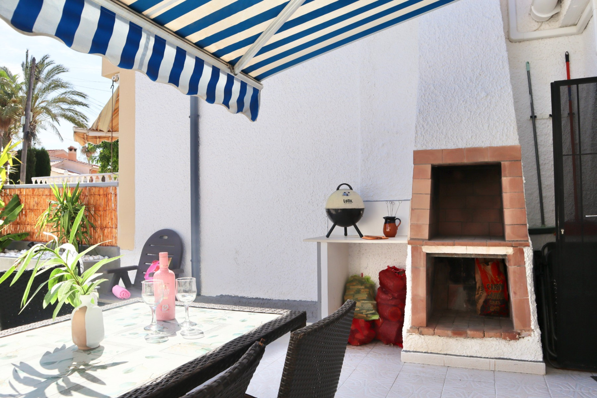 Wynajem długoterminowy - Kamienica - Torrevieja - Playa Los Locos