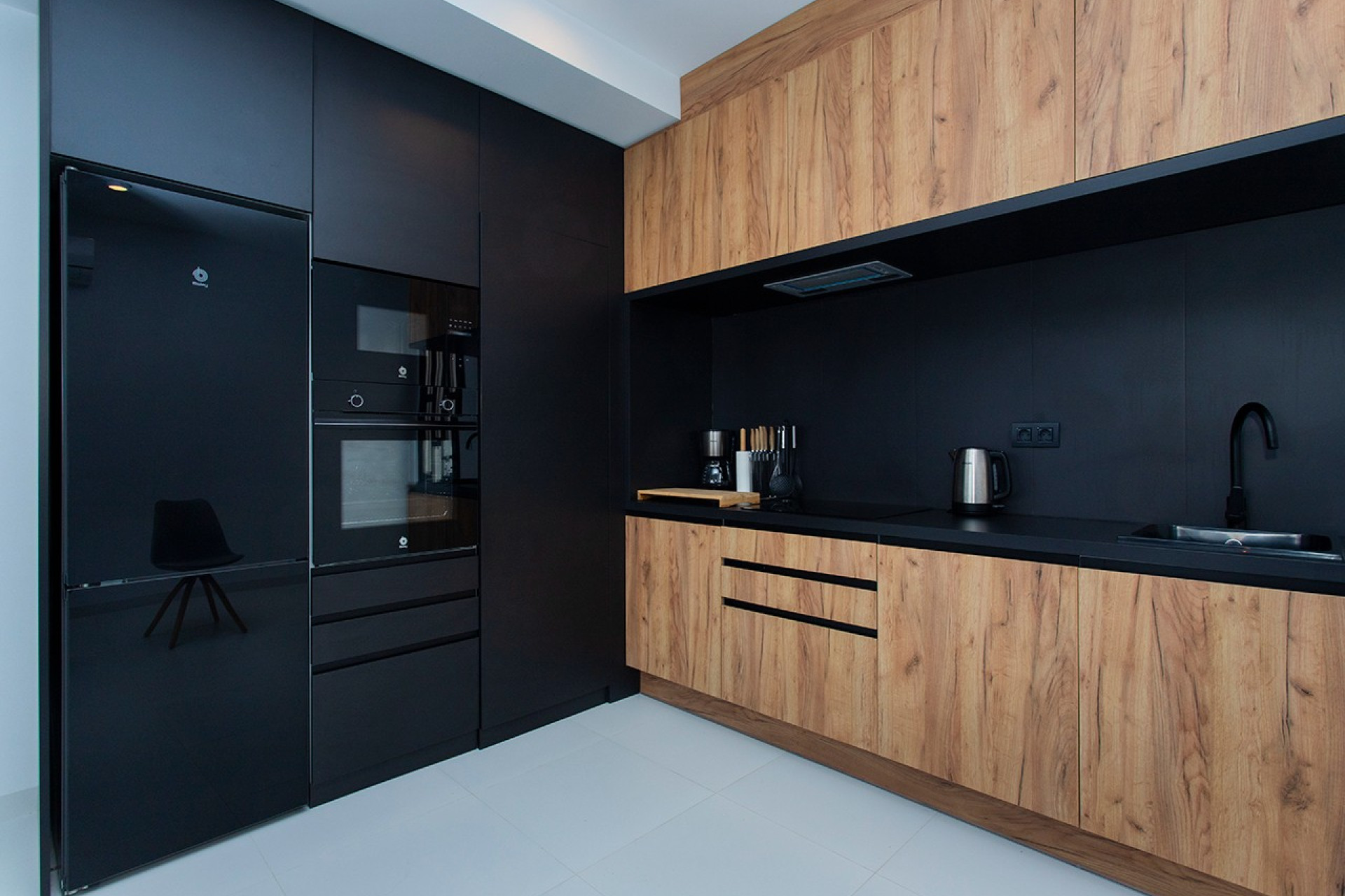 Wynajem długoterminowy - Mieszkanie w bloku - San Miguel de Salinas