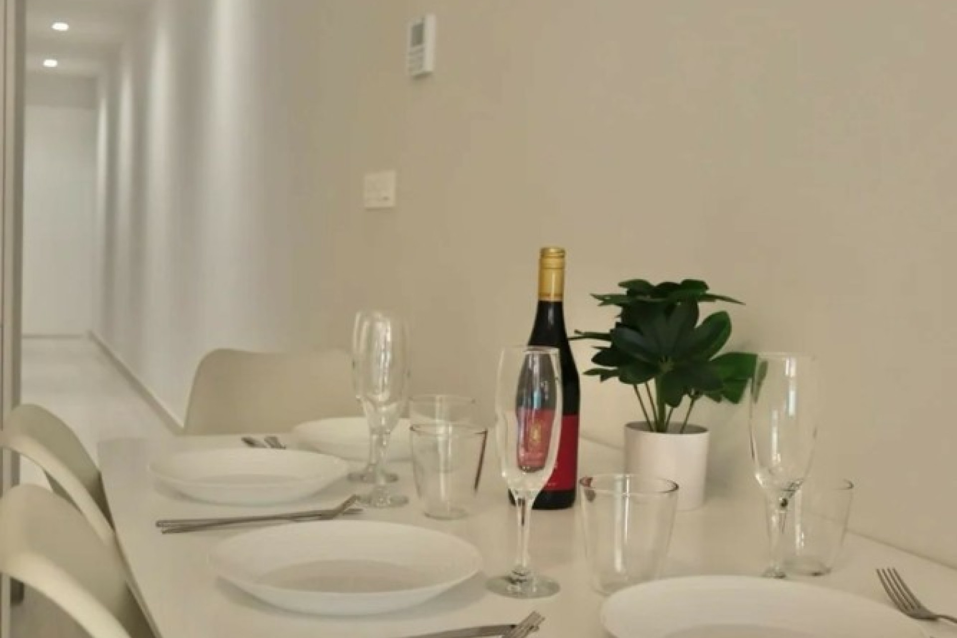 Wynajem długoterminowy - Mieszkanie w bloku - Torrevieja - Centro