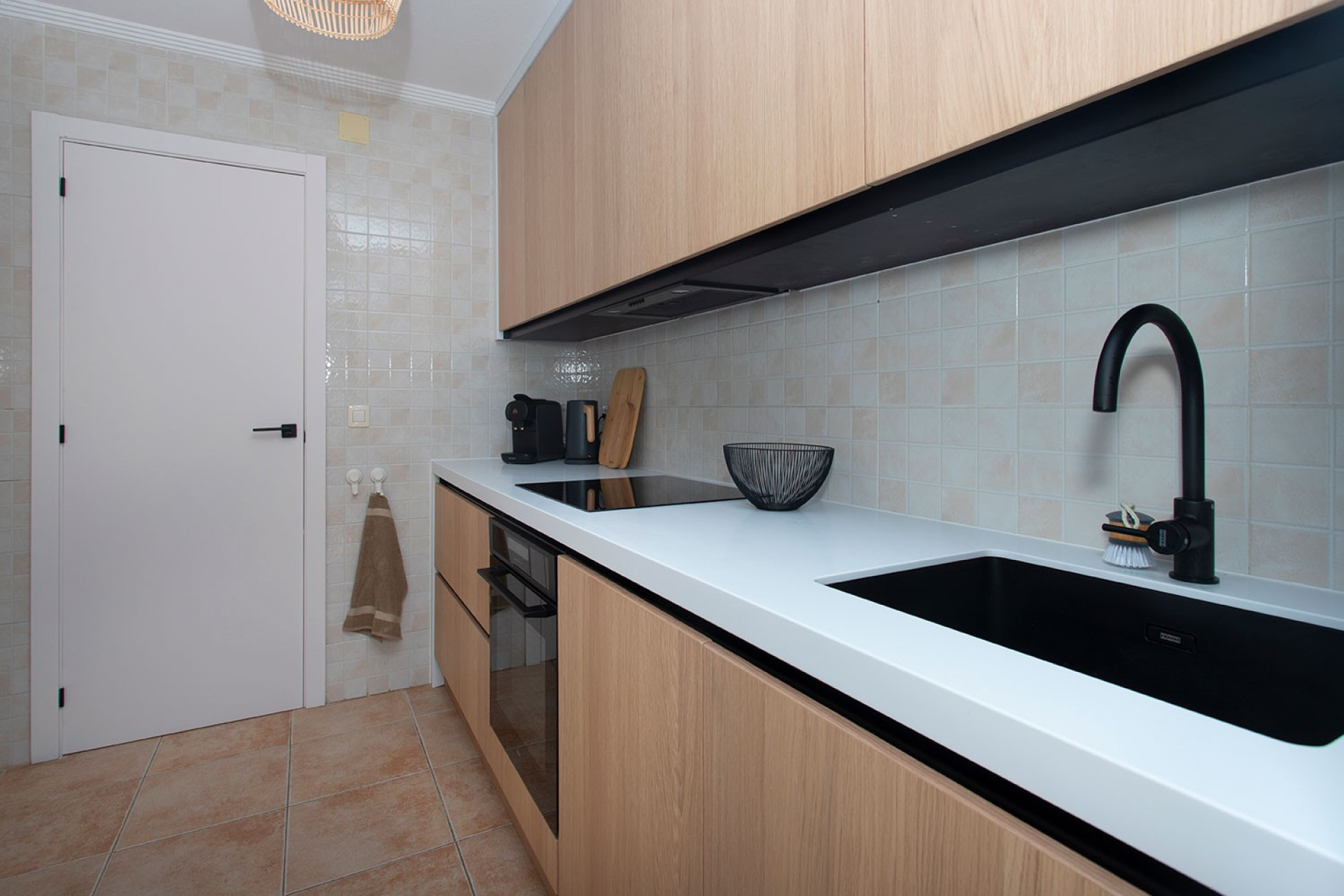 Wynajem długoterminowy - Mieszkanie w bloku - Torrevieja - La Veleta