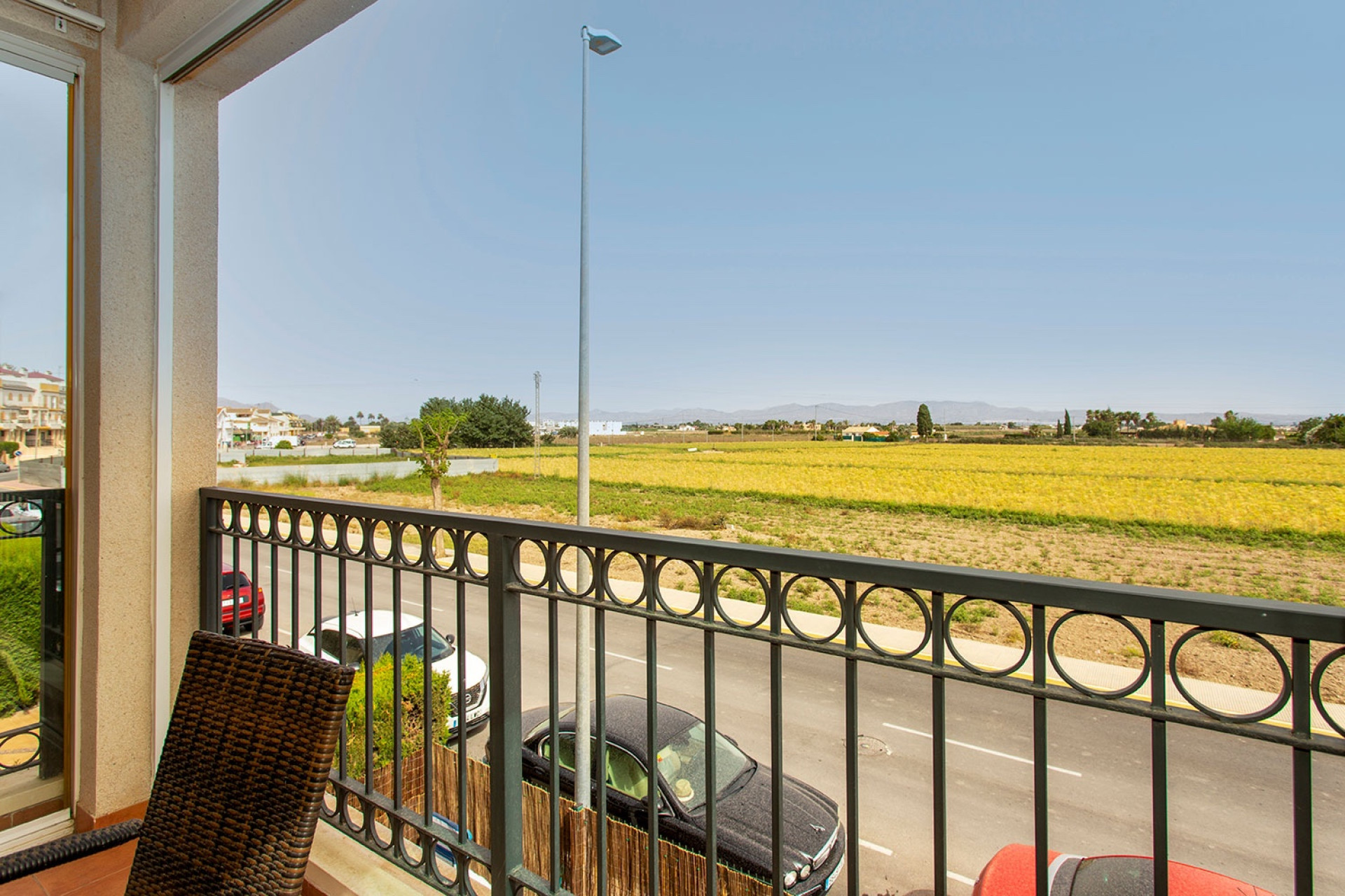 Wynajem długoterminowy - Mieszkanie w bloku - 