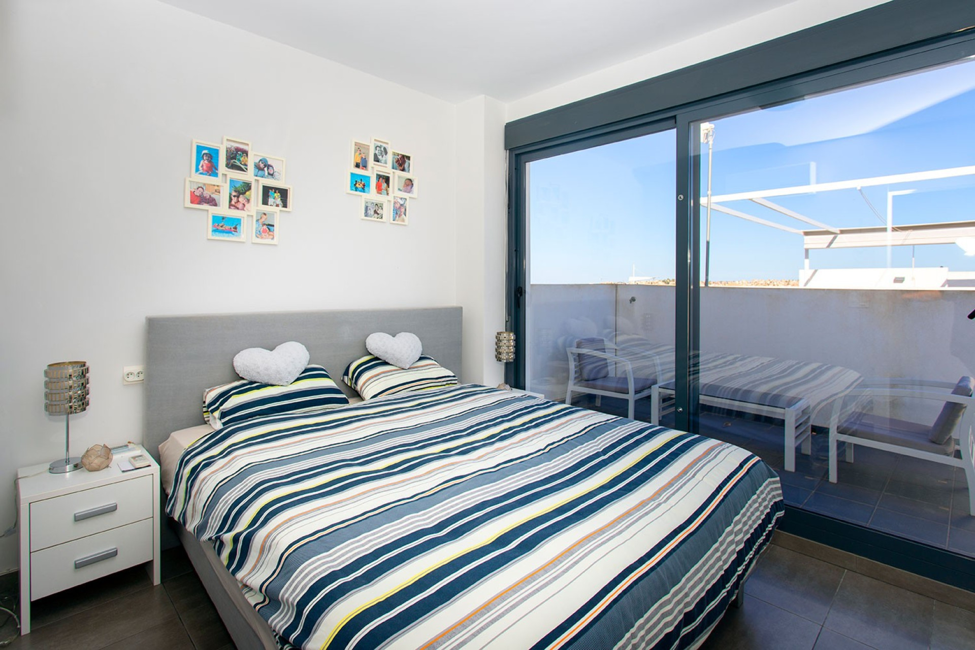 Wynajem długoterminowy - Villa - Algorfa