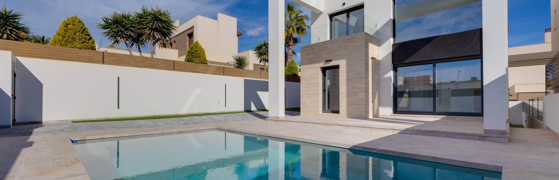 Segmenty w Torrevieja blisko morza