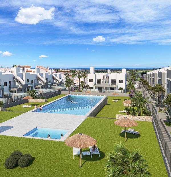 Bungalowy w San Miguel de Salinas z Widokiem na Morze