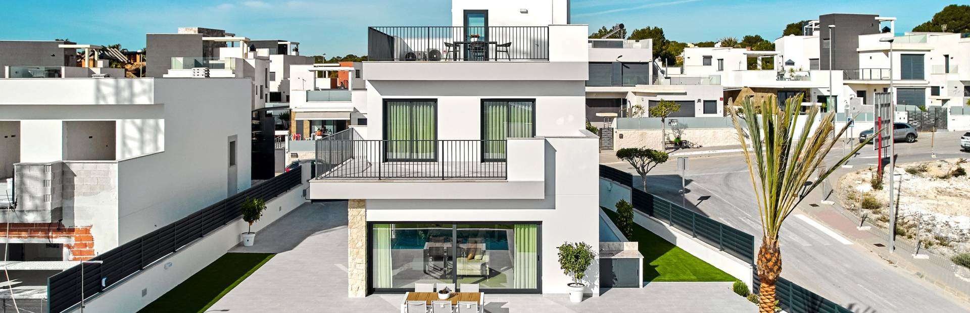 Detached Homes in San Miguel de Salinas