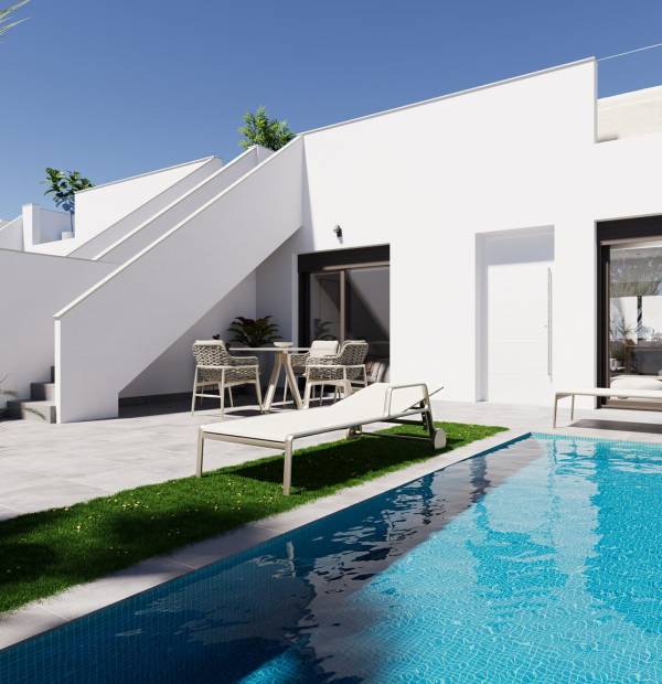 Adosados en Torre-Pacheco con Piscina Privada