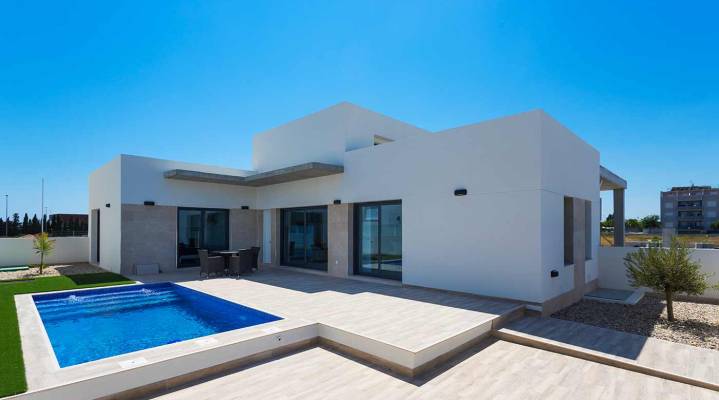 Nueva Daya Villas