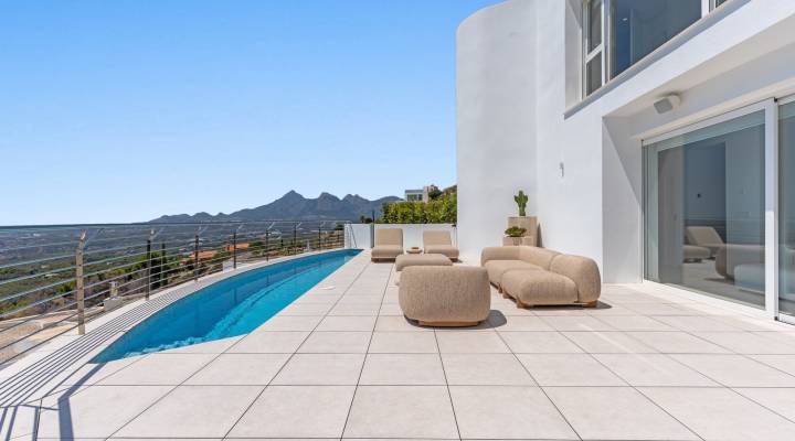 Blanc Altea Homes