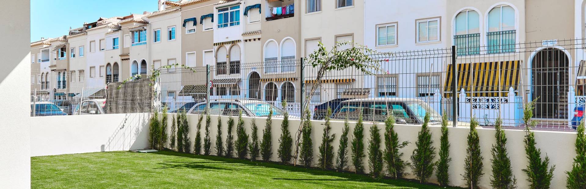 Bungalowy w Torrevieja 350 Metrów od Morza