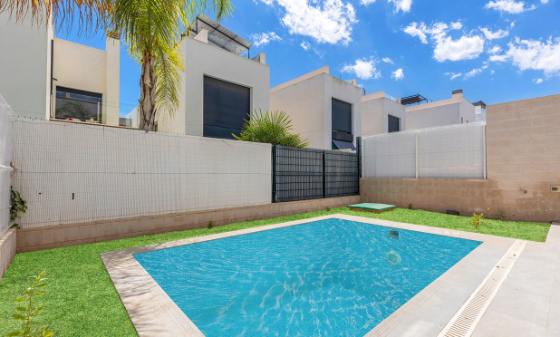 Resale - Villa - Orihuela - Orihuela Costa