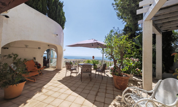 Resale - Villa - Benissa