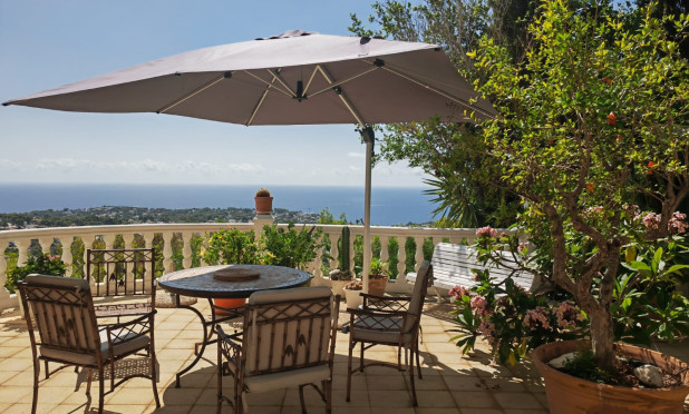 Resale - Villa - Benissa