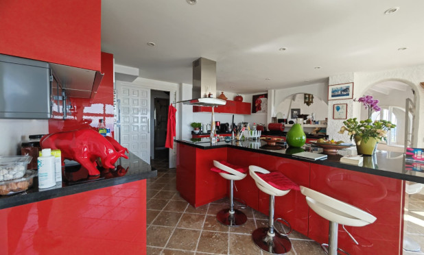 Resale - Villa - Benissa