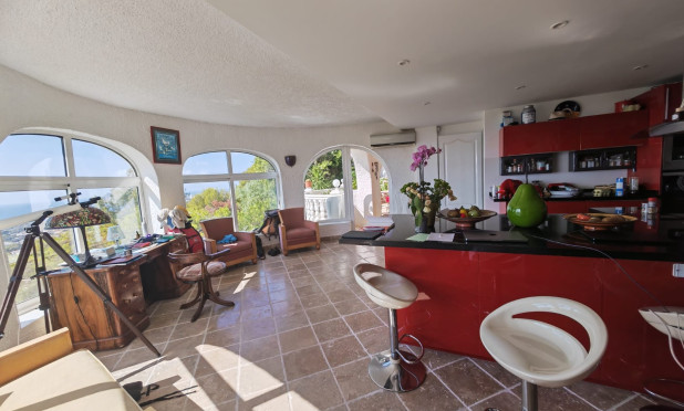 Resale - Villa - Benissa